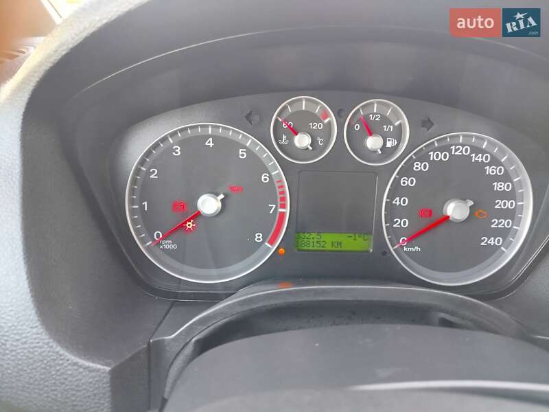 Мінівен Ford Focus C-Max 2006 в Житомирі