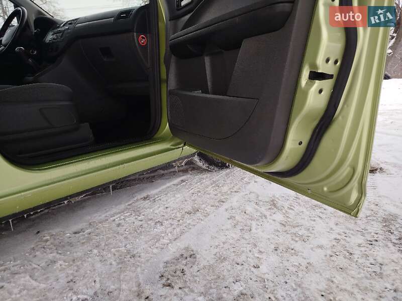 Минивэн Ford Focus C-Max 2006 в Хмельницком