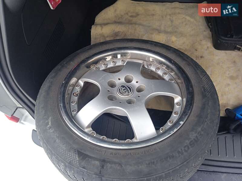 Минивэн Ford Focus C-Max 2007 в Сутисках