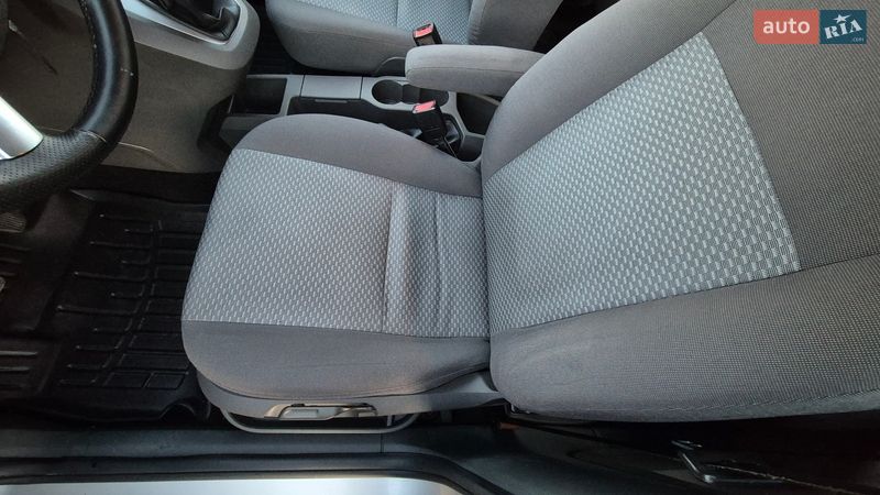 Минивэн Ford Focus C-Max 2006 в Полтаве