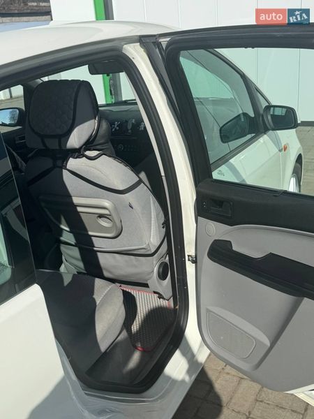 Минивэн Ford Focus C-Max 2005 в Житомире фото 7 Минивэн Ford Focus C-Max 2005 в Житомире