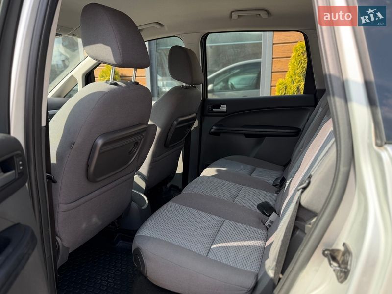 Мінівен Ford Focus C-Max 2006 в Шептицькому