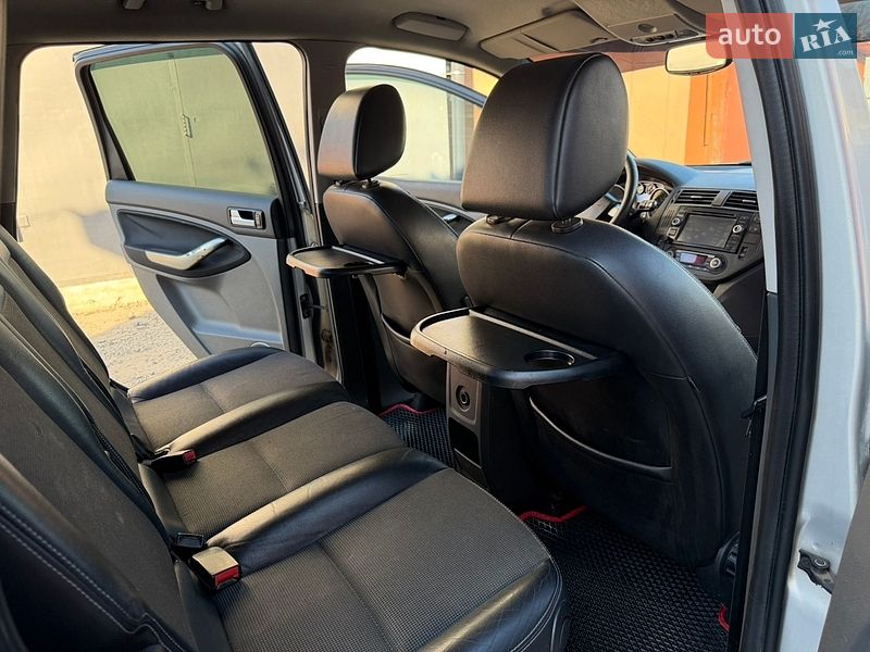 Минивэн Ford Focus C-Max 2008 в Стрые