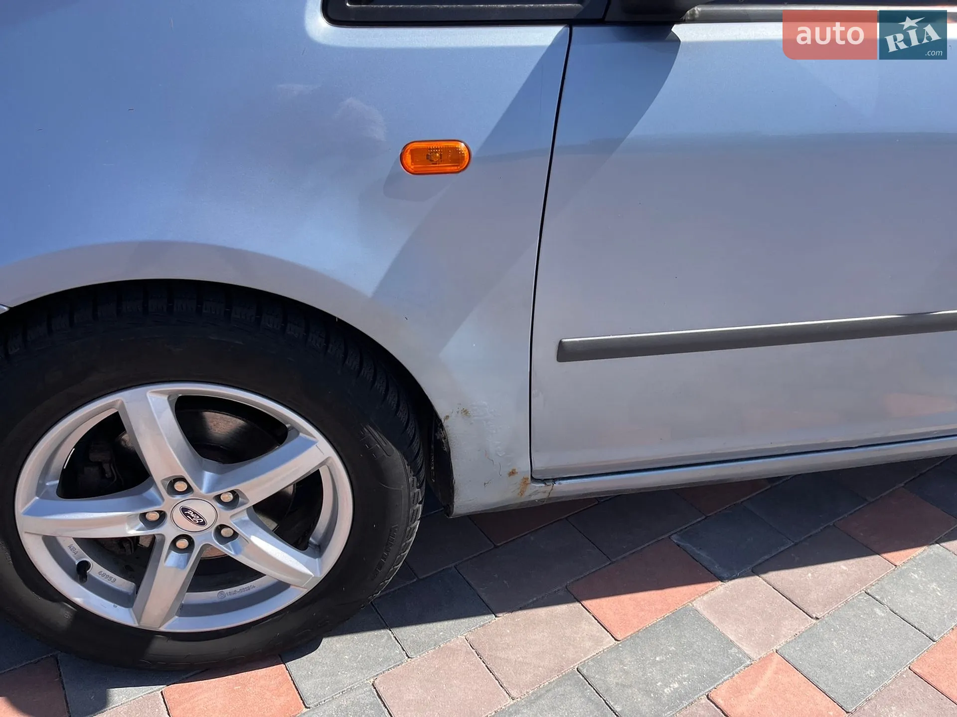Ford Focus C-Max 2005 VIN WF0MXXGCDM5U47270 фото оголошення 4 з 5