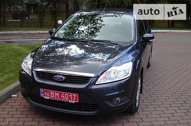 Седан Ford Focus 2012 в 