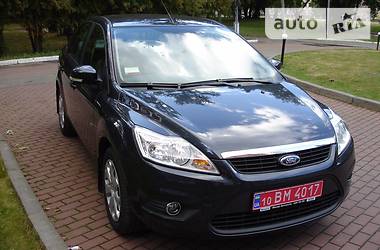 Седан Ford Focus 2012 в 