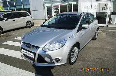 Хэтчбек Ford Focus 2012 в Киеве