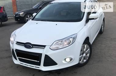 Хэтчбек Ford Focus 2014 в Покровске