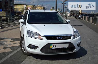 Хэтчбек Ford Focus 2010 в Киеве