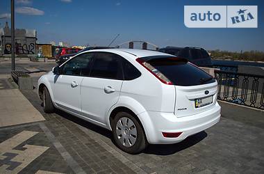 Хэтчбек Ford Focus 2010 в Киеве