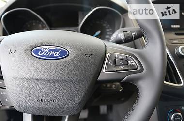 Хэтчбек Ford Focus 2017 в Житомире
