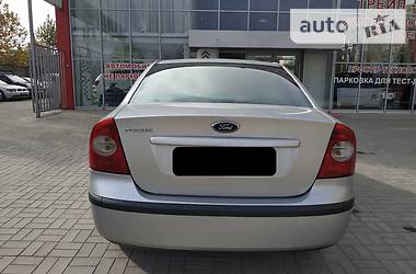 Седан Ford Focus 2006 в Херсоне