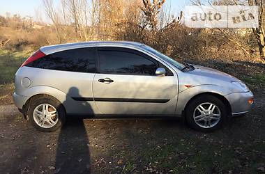 Хэтчбек Ford Focus 2000 в Василькове