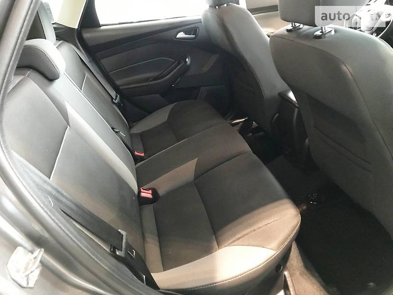 Хэтчбек Ford Focus 2013 в Полтаве