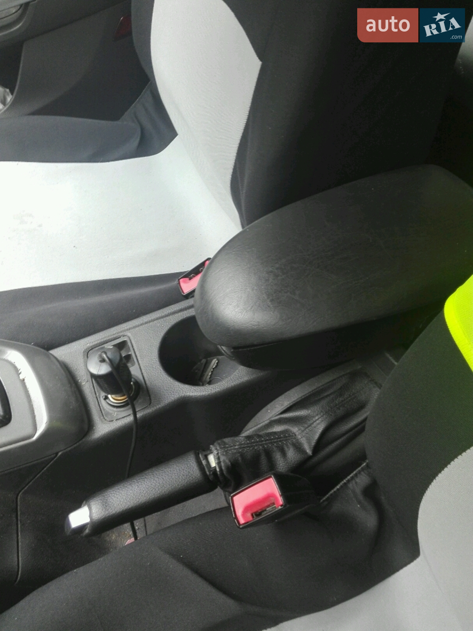 2011 Ford Focus - мініатюра 14