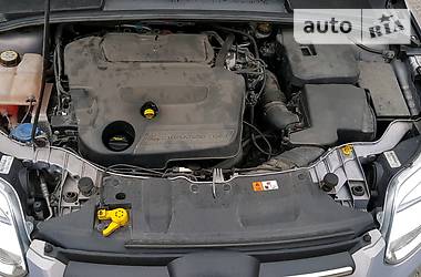 Хетчбек Ford Focus 2012 в 