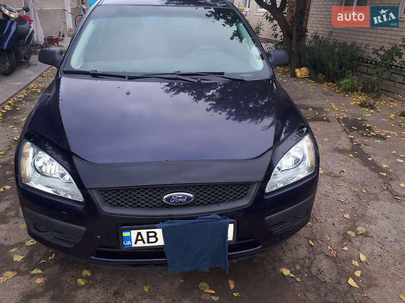 Хэтчбек Ford Focus 2005 в Бершади