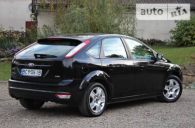 Хэтчбек Ford Focus 2010 в Самборе