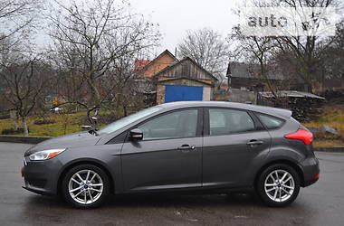 Хэтчбек Ford Focus 2015 в 