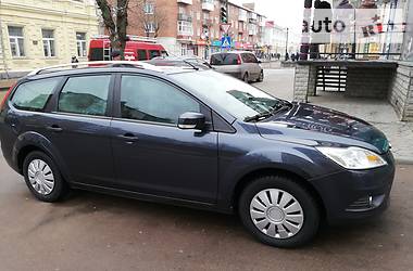 Универсал Ford Focus 2009 в Глухове