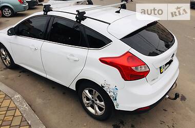 Хетчбек Ford Focus 2011 в 