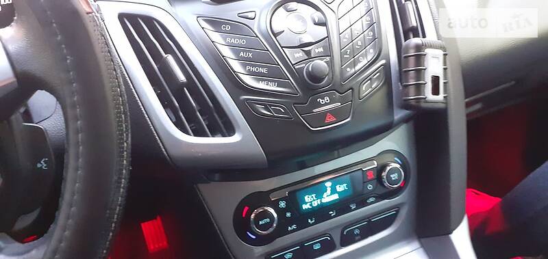 Універсал Ford Focus 2012 в Мукачевому