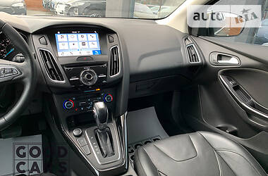 Седан Ford Focus 2017 в 