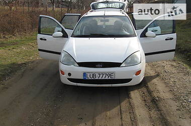 Универсал Ford Focus 2001 в Черновцах