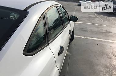 Седан Ford Focus 2015 в 