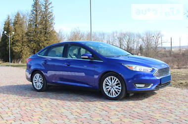 Седан Ford Focus 2015 в Тлумаче