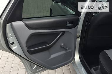 Универсал Ford Focus 2010 в 