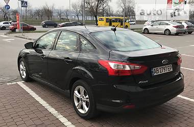 Седан Ford Focus 2013 в 