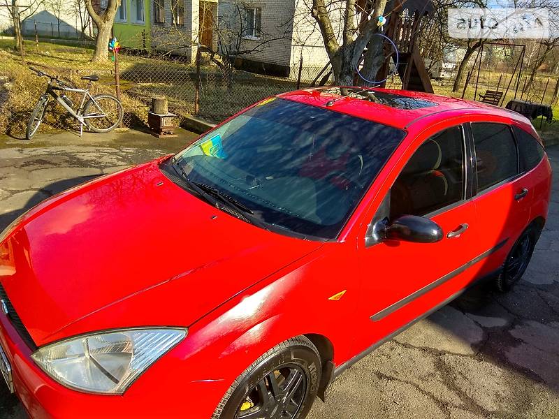 Хетчбек Ford Focus 1998 в Дрогобичі
