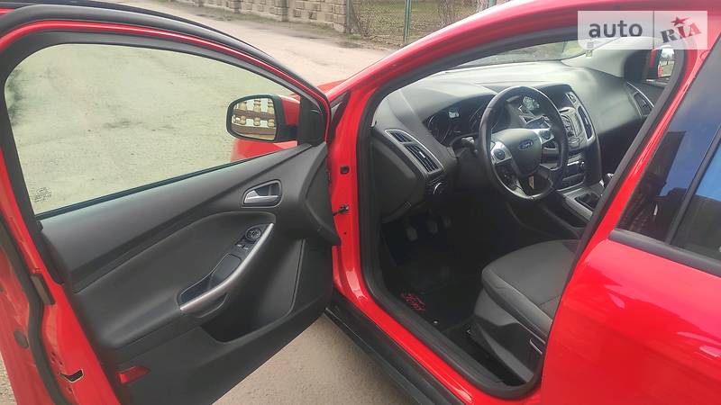 Хетчбек Ford Focus 2014 в Луцьку