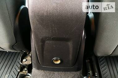 Седан Ford Focus 2013 в 