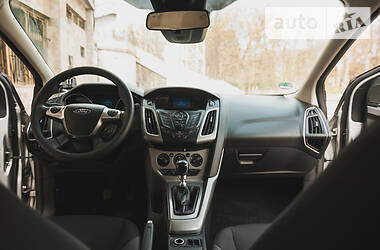 Універсал Ford Focus 2011 в 