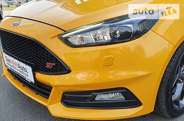 Хетчбек Ford Focus 2017 в 
