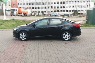 Седан Ford Focus 2016 в 