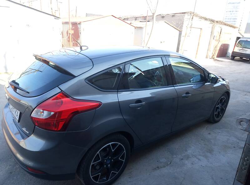 Хэтчбек Ford Focus 2012 в Одессе