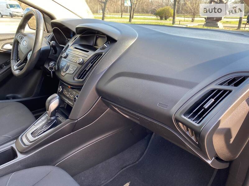 Седан Ford Focus 2016 в Запоріжжі