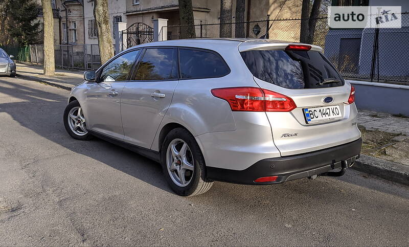 Універсал Ford Focus 2015 в Львові фото 2 Універсал Ford Focus 2015 в Львові