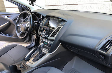 Седан Ford Focus 2011 в 