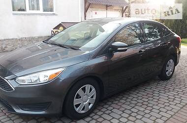 Седан Ford Focus 2015 в 