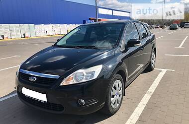 Седан Ford Focus 2010 в Сумах