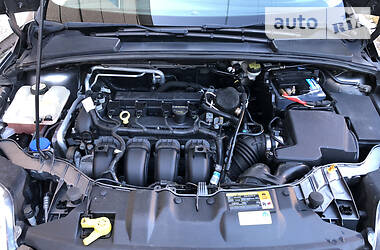 Седан Ford Focus 2011 в 
