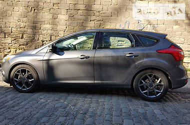 Хетчбек Ford Focus 2013 в 