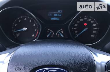 Седан Ford Focus 2012 в 