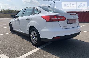 Седан Ford Focus 2016 в 