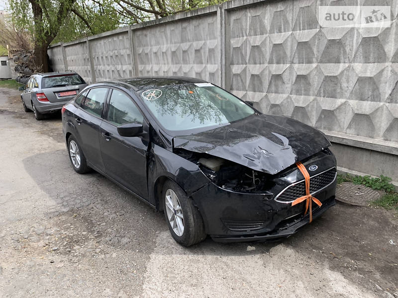 Седан Ford Focus 2017 в 