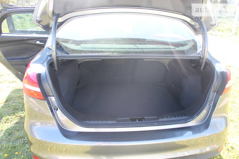 Седан Ford Focus 2017 в Тернополі фото 29 Седан Ford Focus 2017 в Тернополі